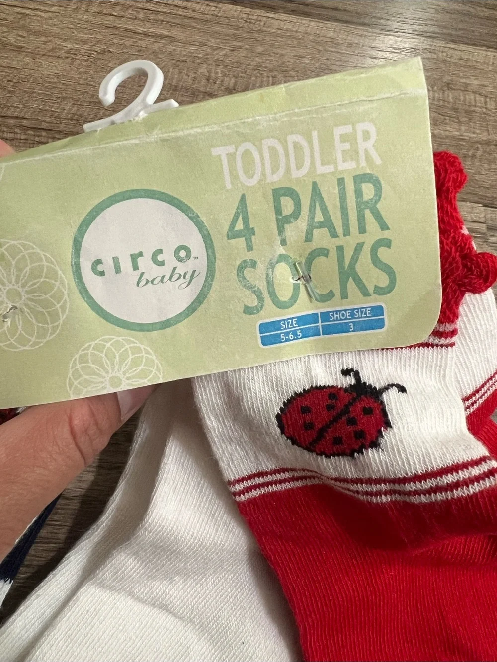 NWOT Circo Toddler 4-Pair Ladybug & Red Crew Socks